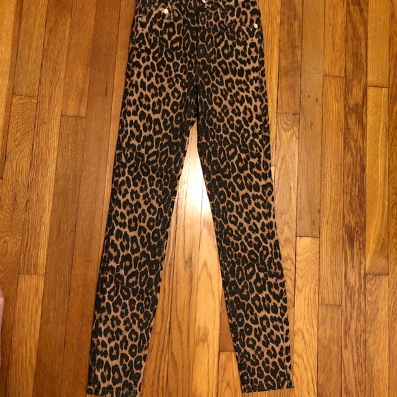 Leopard Jeans - Picture 5 of 11